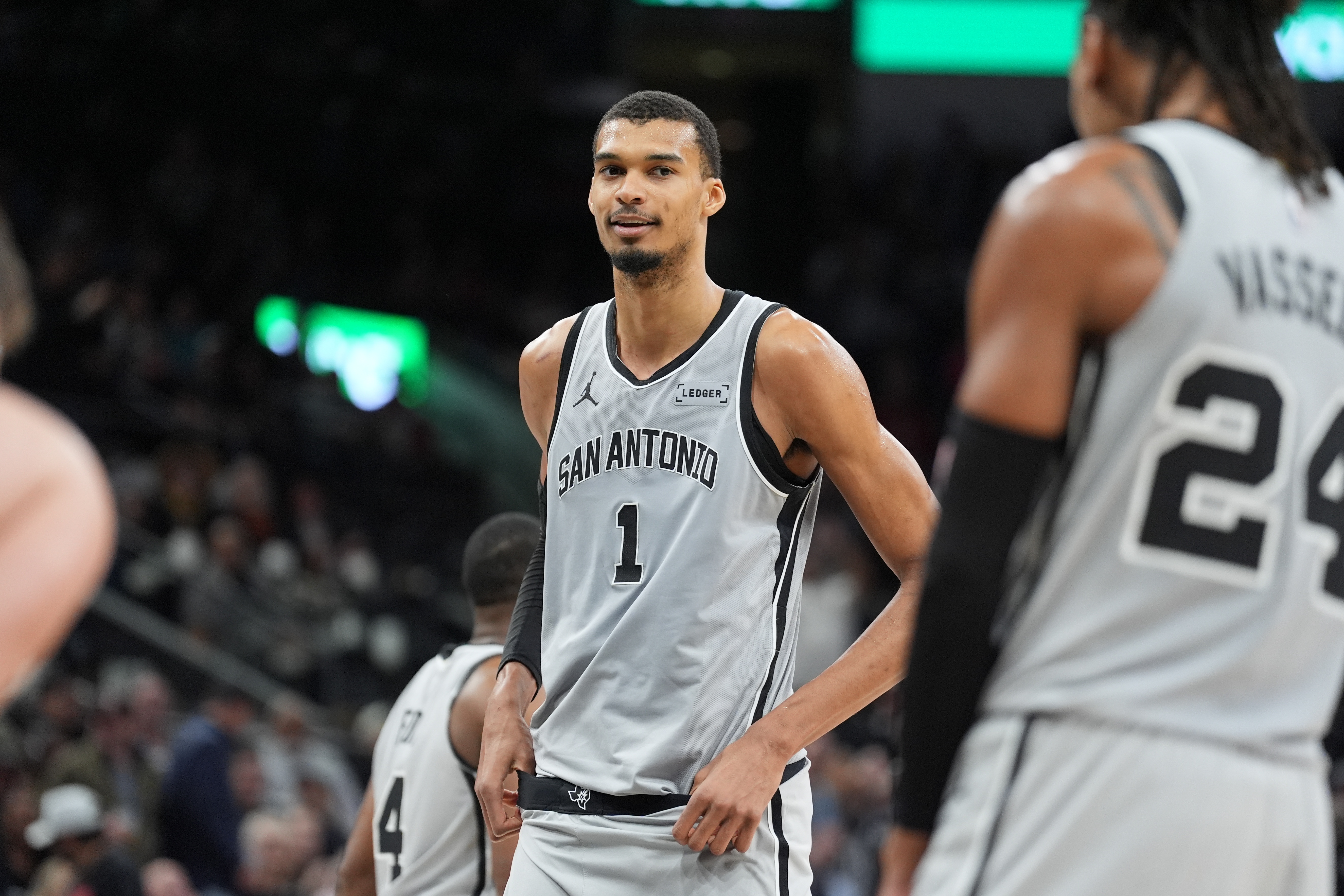 开云体育官方网-文班：组织能力是我又一个武器 靠牵制力和站位为队友创造空位